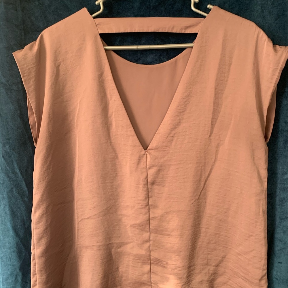 Short sleeve lavender blouse